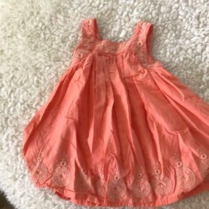 Light weight classic dress.